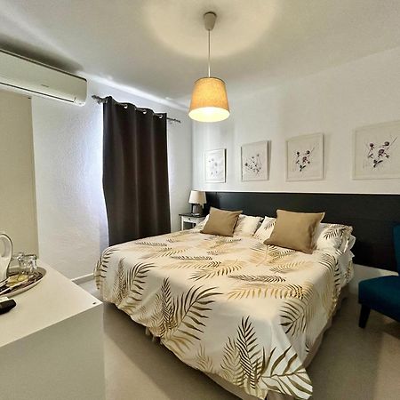 Hostal Berlin Марбелья Экстерьер фото