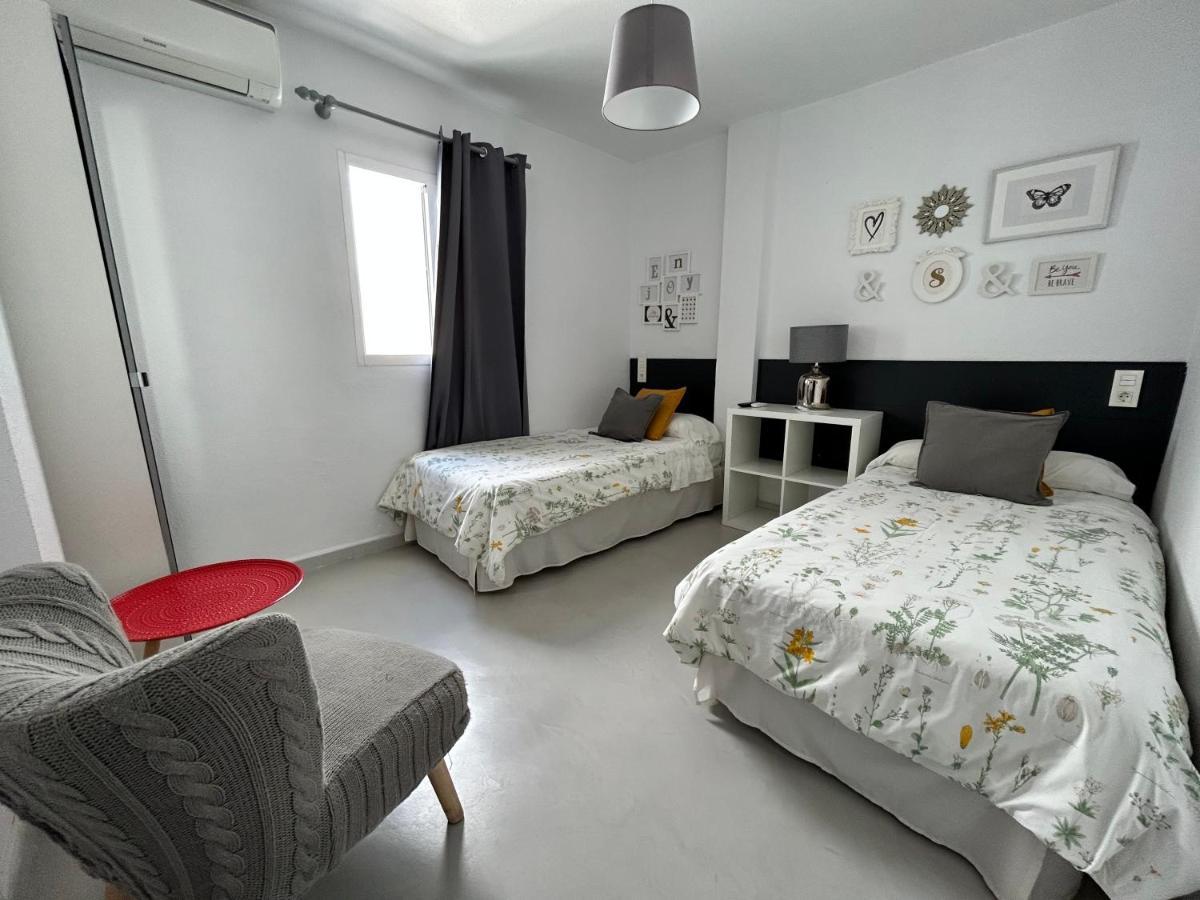 Hostal Berlin Марбелья Экстерьер фото