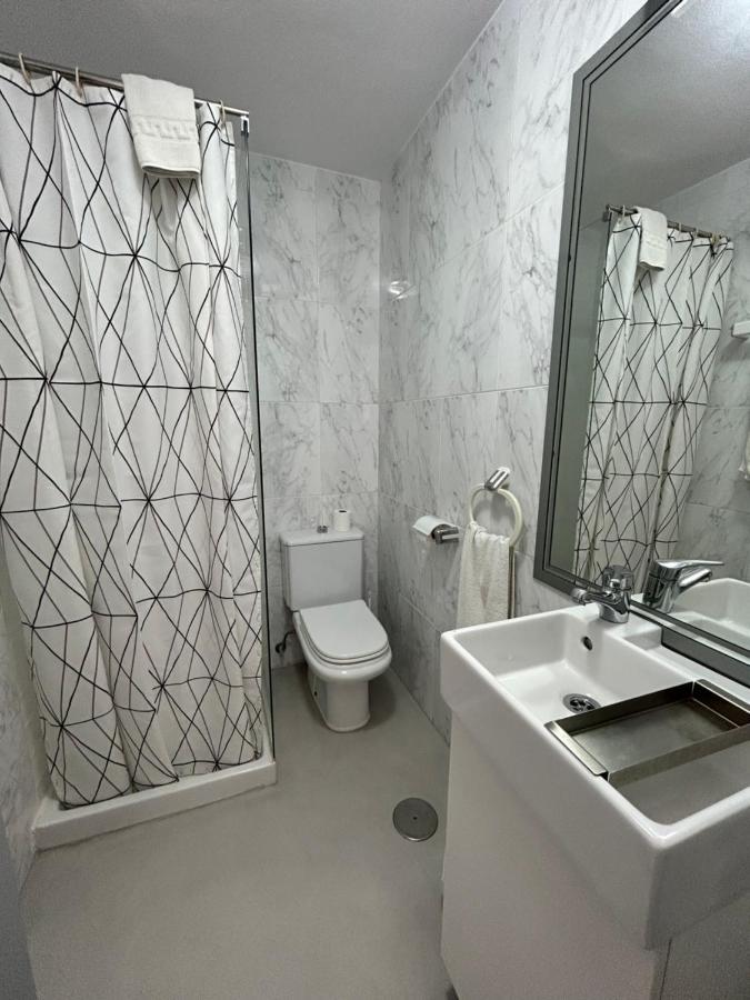 Hostal Berlin Марбелья Экстерьер фото